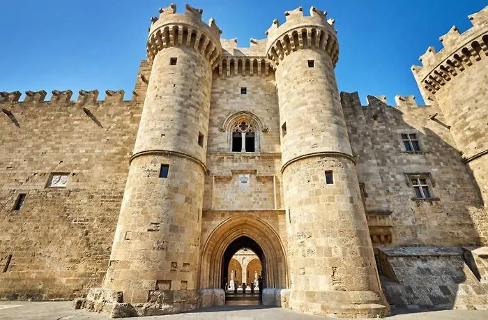 Emerald Dream House#poiessa, Medieval Town شقة