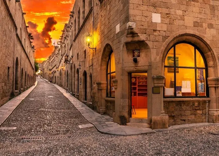 Apartment Emerald Dream House#poiessa, Medieval Town
